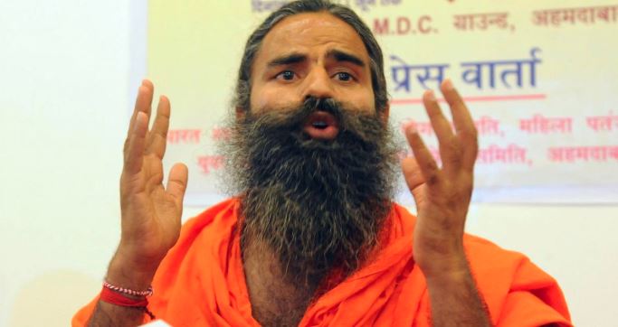 Chup Ho Ja, ab aage se puchhega to thik nhi hoga: Baba Ramdev to Reporter