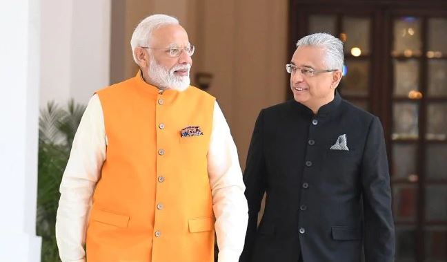 Modi, Mauritius PM jointly inaugurate new SC building at Port Louis