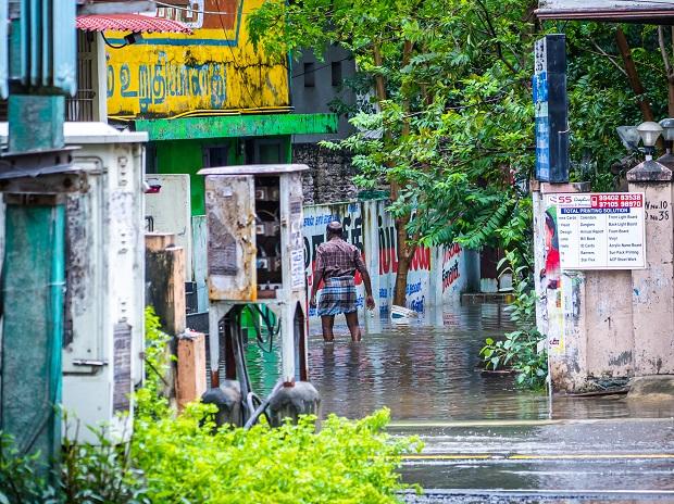 Cyclone “Nivar” Spares South India, Three Feared Killed in Torrential Rains