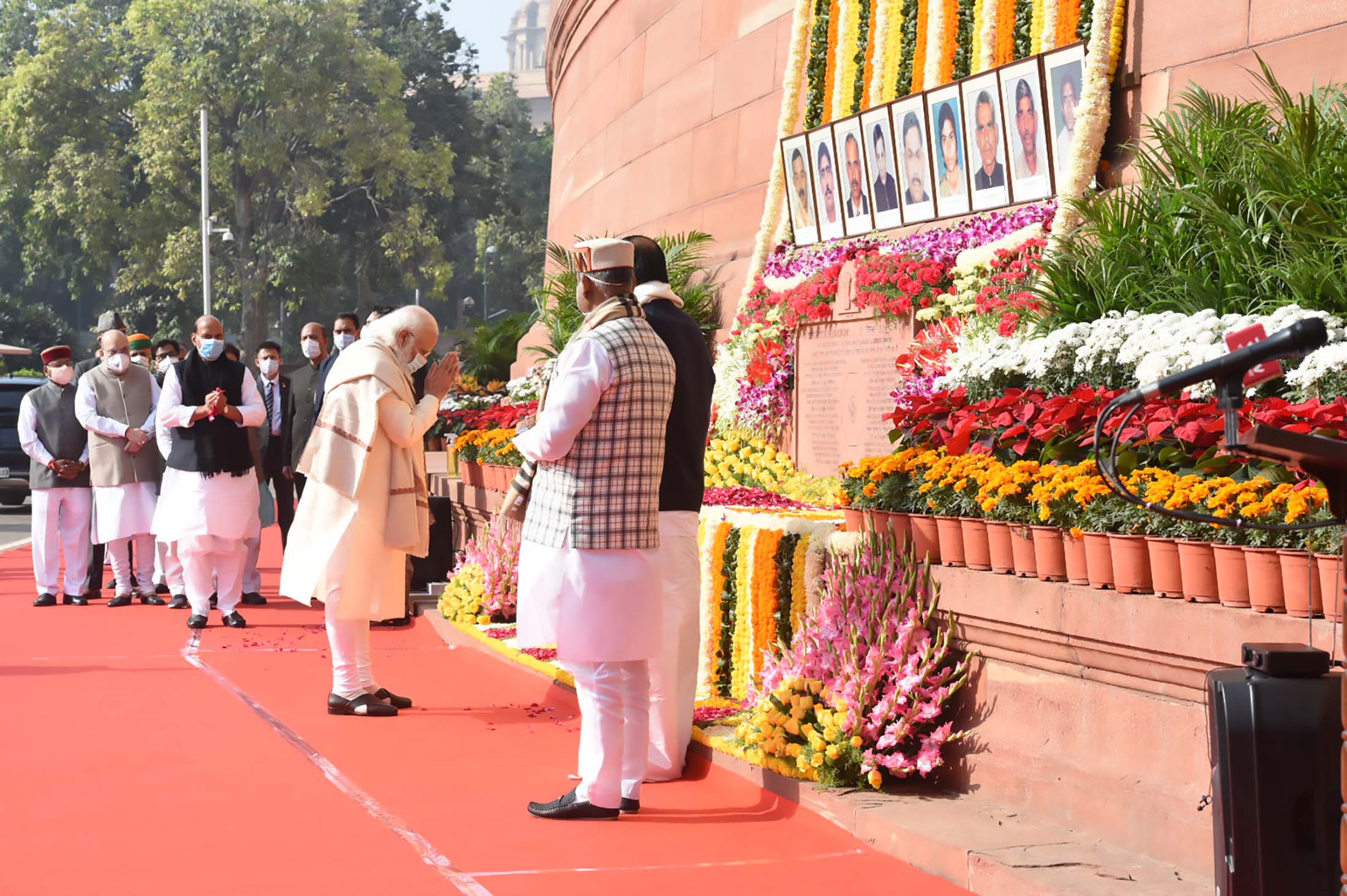 PM pays tributes to martyrs of 2001 Parliament attack