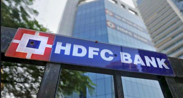 Banking: RBI temporarily halts HDFC’s digital launches, new cards