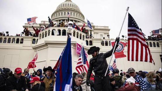 Four Trump Supporters Killed, 52 Arrested in Violence in Capitol Building