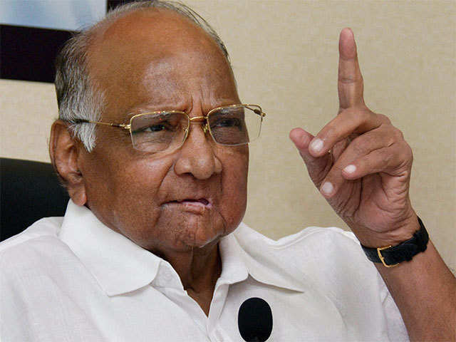 Sharad Pawar Hits Out at Centre, Modi: Tomar Claims Brief Suspension of the Farm Acts was the “Best Offer”