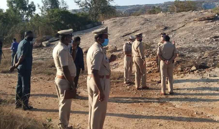 Six Killed in Quarry Blast in Karnataka