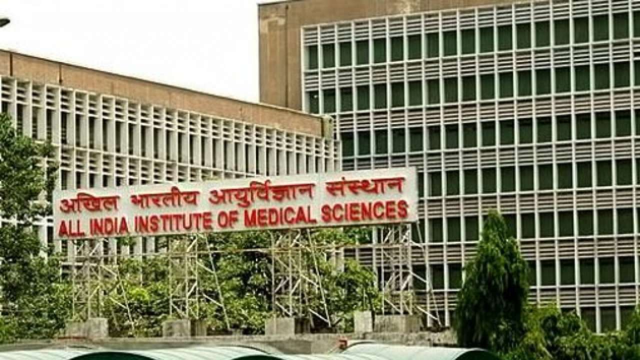 Delhi: Fire breaks out in storeroom of AIIMS