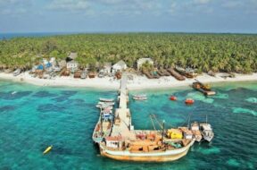 rsz_1boats-and-shacks-in-lakshadweep-islands-min-1280×720-1