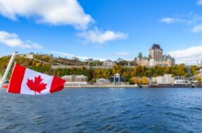 old-quebec-city-autumn-season-quebec-canada_63313-454