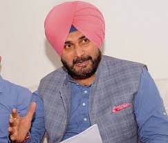 Punjab: Sidhu Told to Remove his Controversial Advisors