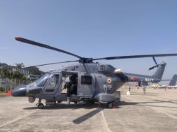 ALH-Dhruv-Mk-III-Indian-Navy_Revoinews