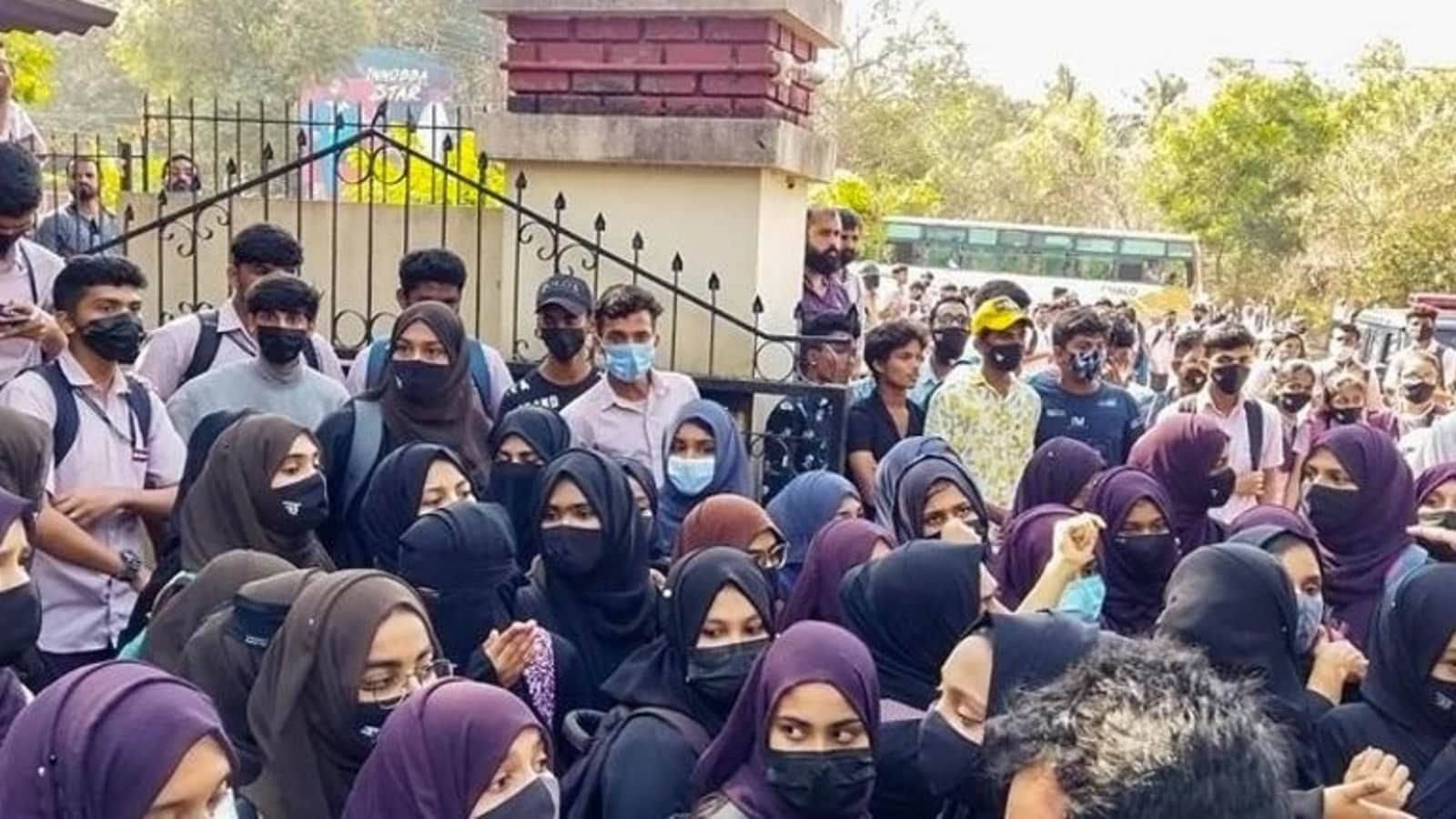 Karnataka Hijab Row: Apex Court Refuses to Intervene, High Court Asks Students to Return to Classrooms