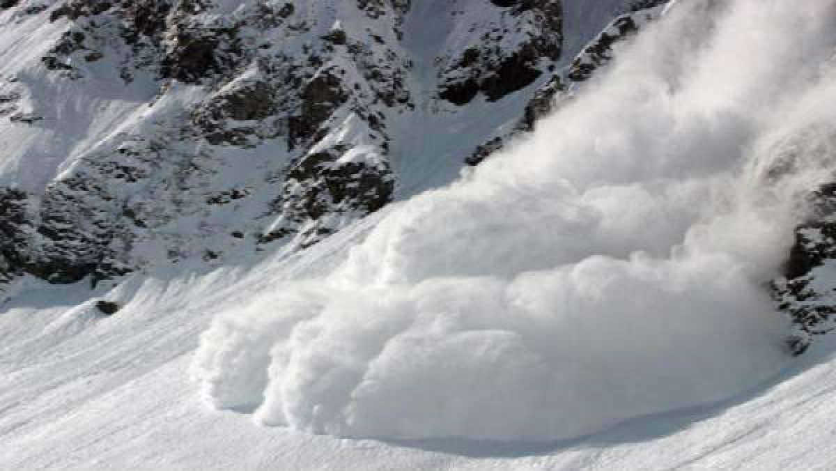 Avalanche Strikes in Arunachal, Seven Armymen Missing