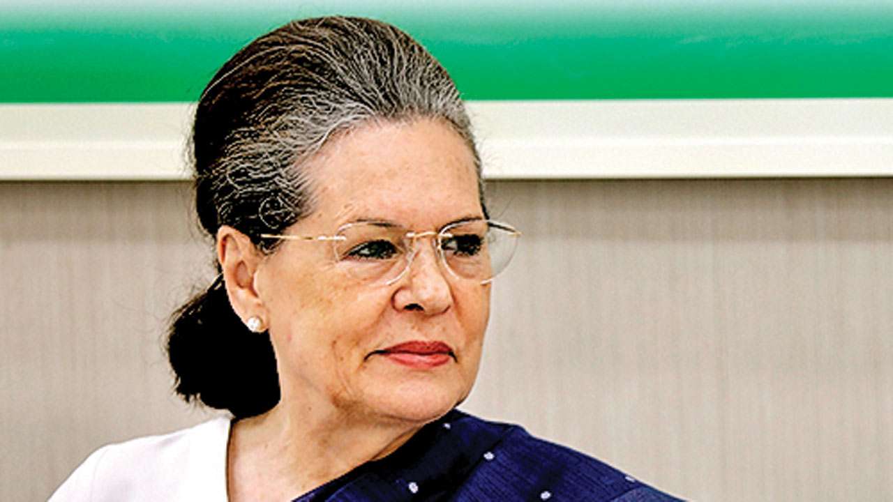 Sonia Gandhi Sacks Five State Congress Chiefs, Sidhu Included