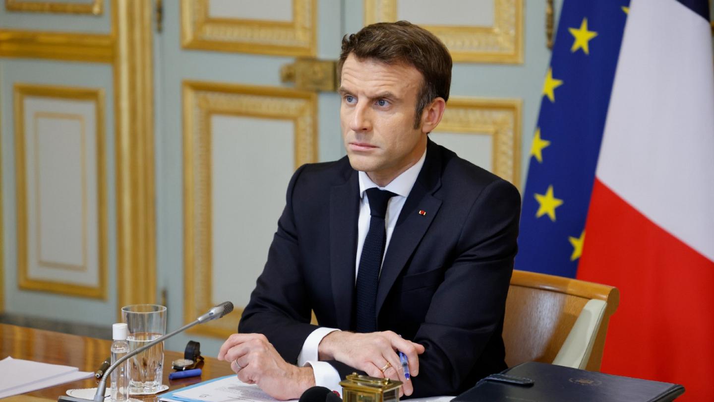 Plans to discuss Ukraine with Putin Soon: French President