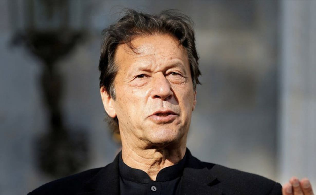 Pakistan: Heavy police force deployed outside Imran Khan’s residence