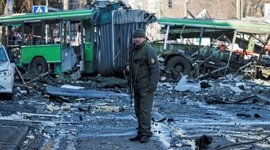 Ukraine Refuses to Surrender Mariupol, Says Ready for Talks with Russia