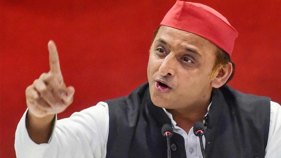 Akhilesh, Azam Khan Quit Lok Sabha, Keep UP Assembly Seats