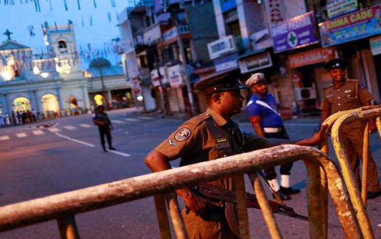 Nation-Wide Curfew in Sri Lanka, India Rush Aids