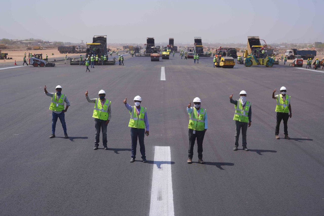 SVPIA sets a national record in runway work, 3.5 km long runway completed in just 75 days