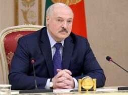 Belarus President Lukashenko meets with St Petersburg Governor Beglov