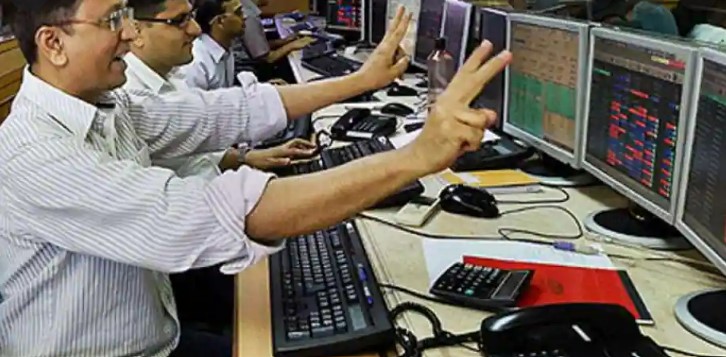 Markets: As MVA govt totters, Sensex regains 52.5k, Nifty tops 15.6k; all sectors rally