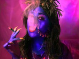 Kali smoking