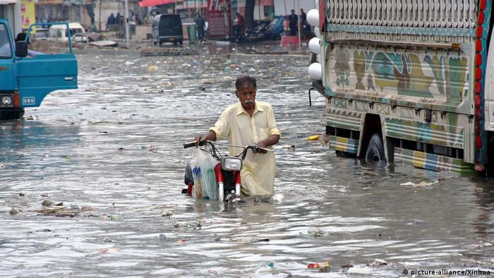 Pakistan: Flash Floods Kill over 300, More Monsoon Rain is Forecast