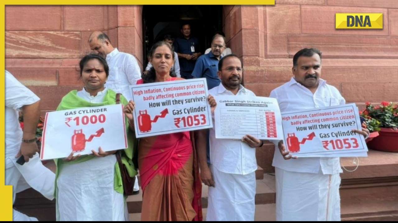 Four Congress MPs Suspended for Showing Placards in the Lok Sabha