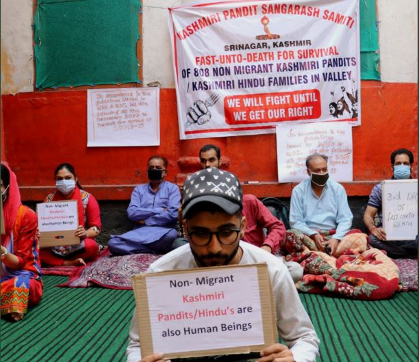 J&K: KPSS urges minorities to leave the Valley to stay alive