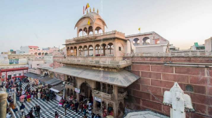 Two Died due to Suffocation in Mathura Temple during Janmasthami