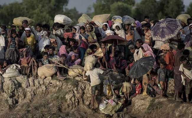 Two Union Ministries Contradict Each Other on Myanmar Rohingyas