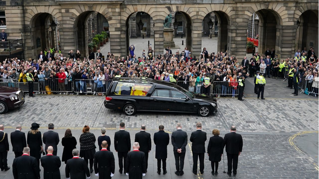 Queen’s Funeral: Foreign Dignitaries Told to Avoid Private Helicopters, Cars