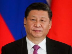 Presidents of Russia and China meet in Moscow