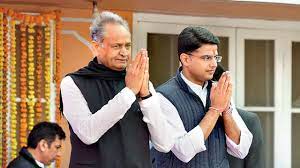 Congress: High Command Reaching out to Gehlot to Smoothen Crisis