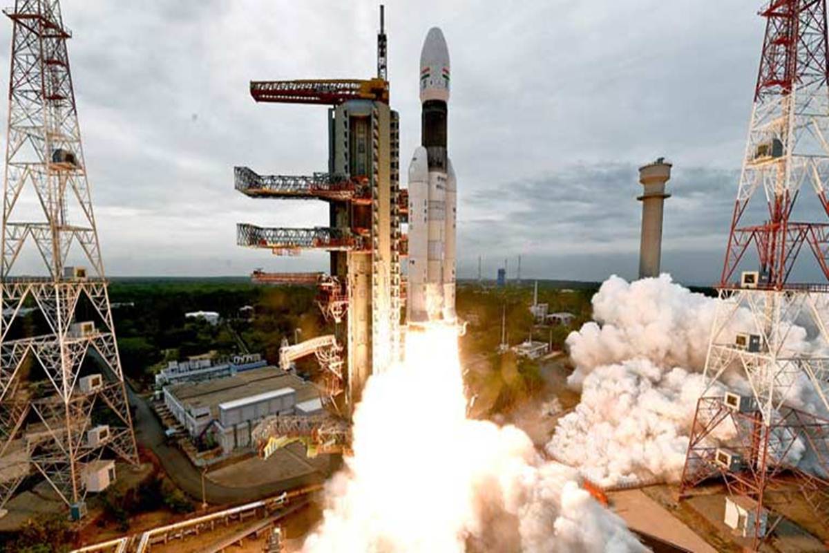 ISRO prepares GSLV Rocket for OneWeb Satellite Launch