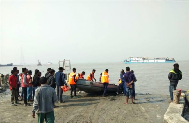 Indian Coast Guard Rescue 511 Stranded Pilgrims at Gangasagar Mela