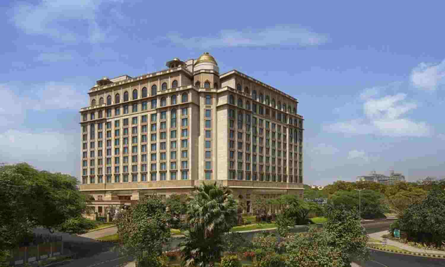 Fake “UAE Royal Palace Staffer” who Owed Rs 23 Lakhs to Delhi Posh Hotel Held