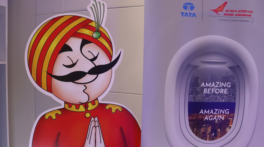 Aviation: After an $85 bn historic order to buy new aircraft, Air India to hire 1,000 pilots