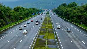Record: Only 100 Hours to Construct 100 Lane Kms of Expressway