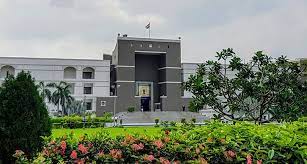 SC Stays Promotion of 68 Judicial Officers in Gujarat, Pass Strictures against State Government