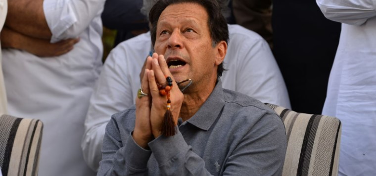 Pakistan: As nation burns and PKR sinks further, court indicts Imran in Toshakhana case