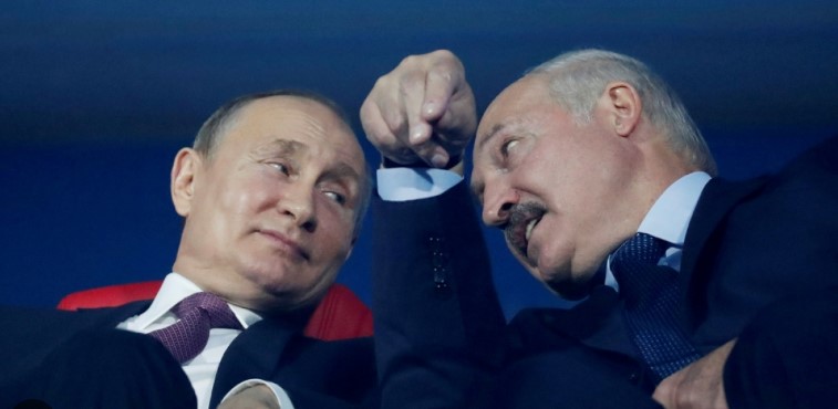 Russia: Belarus President Lukashenko rushed to a Moscow hospital after meeting with Putin