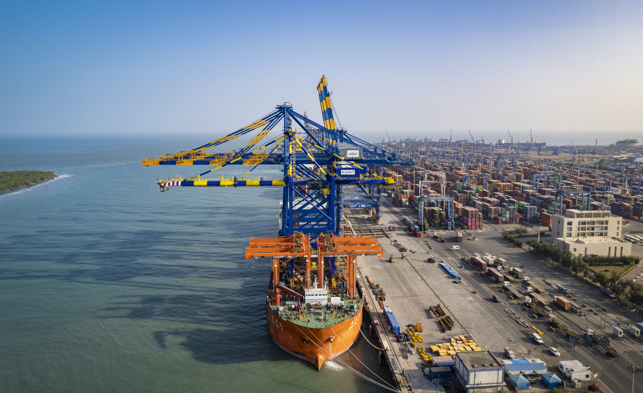 Mundra Port accelerates dispatch of containers