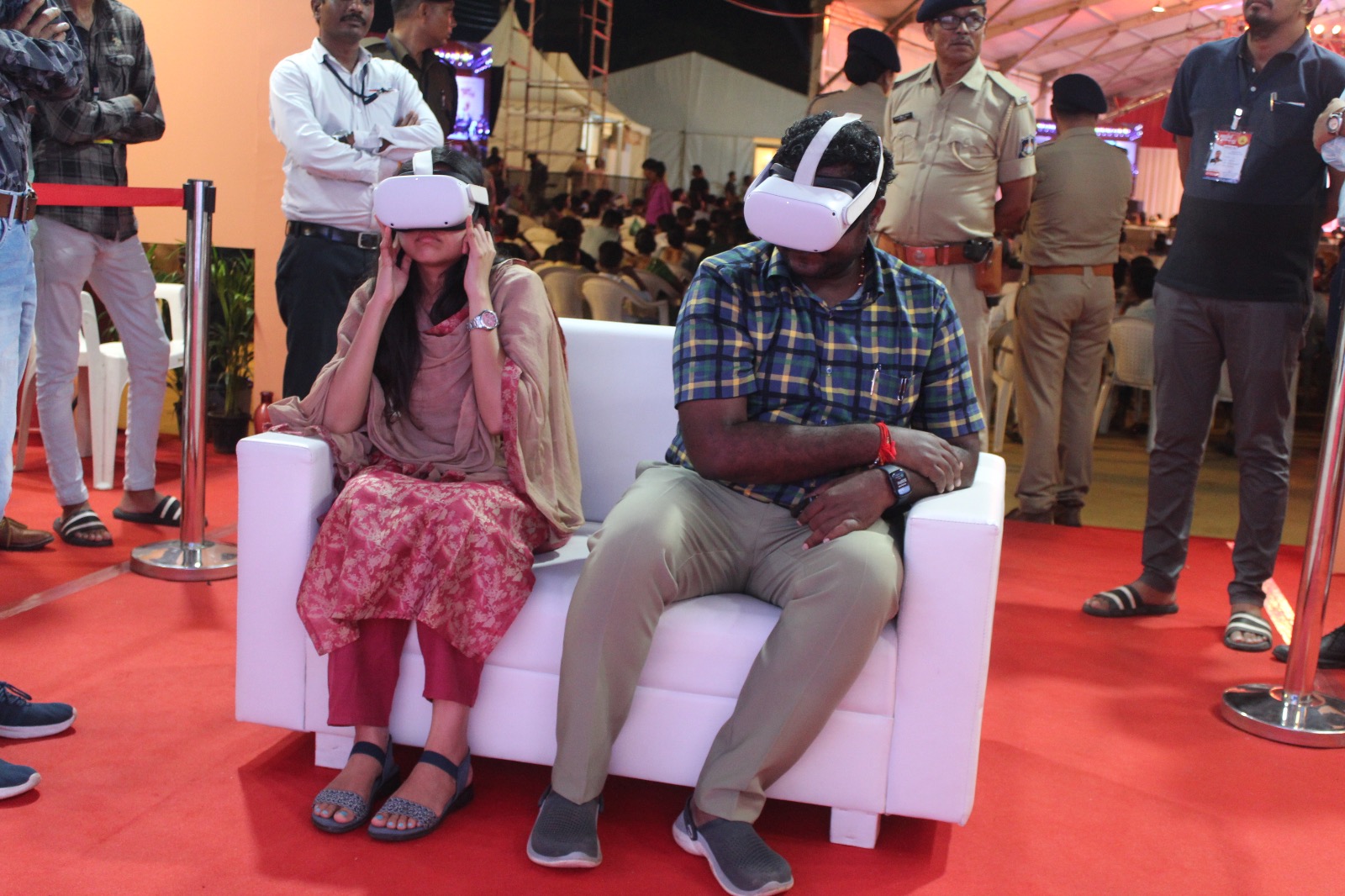 Immersive Virtual Darshan at Bhadarvi Poonam Maha Mela: A Spiritual Revolution