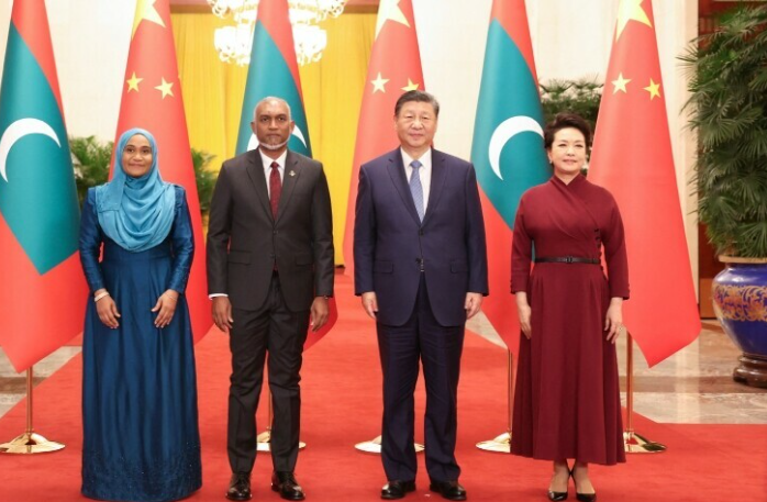 Roving Periscope: Like Rajapaksa in Sri Lanka, anti-Indian Muizzu drags the Maldives into Chinese debt-traps