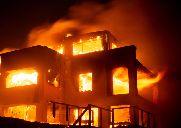 Roving Periscope: LA’s devastating fires cause $60 bn loss as H’wood celebrities flee