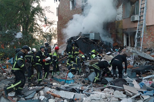 Missile attacks in Ukraine leave 23 dead, EU HQ damaged