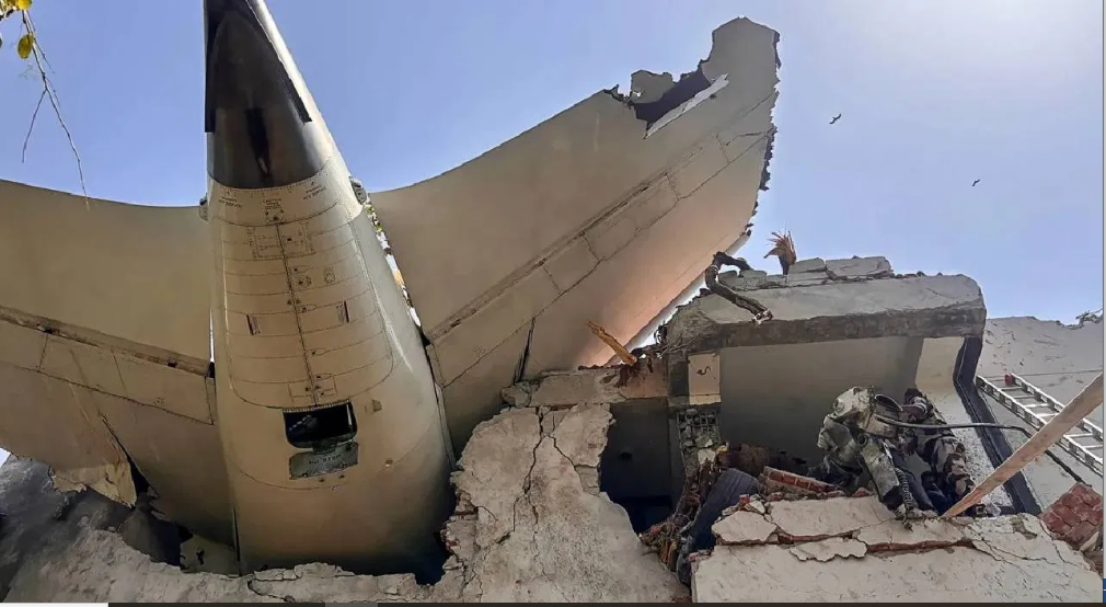 SC Issues Notices on NGO Plea for Independent Investigation into Ahmedabad Plane Crash