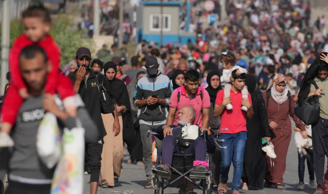 Roving Periscope: 220,000 Palestinians flee as Israel readies to annex Gaza City