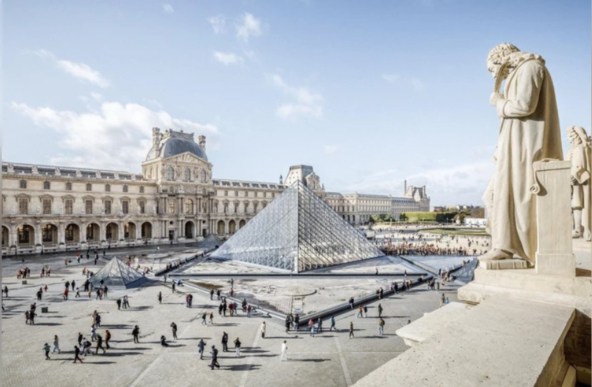 France: The Louvre Museum in Paris reopens 3 days after $102 mn heist
