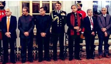 Banquet: Congress laments, Tharoor enjoys Putin event at Rashtrapati Bhavan